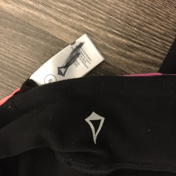 Triple Flip Yoga Pants - Picture 3 of 4